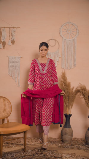 Pink Floral Printed Pure Cotton A-Line Salwar Suit