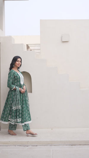 Green Floral Printed Pure Cotton Anarkali Salwar Suit