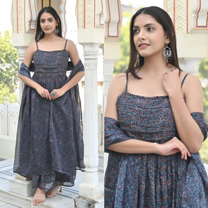 Grey Floral Digital Printed Georgette Gown