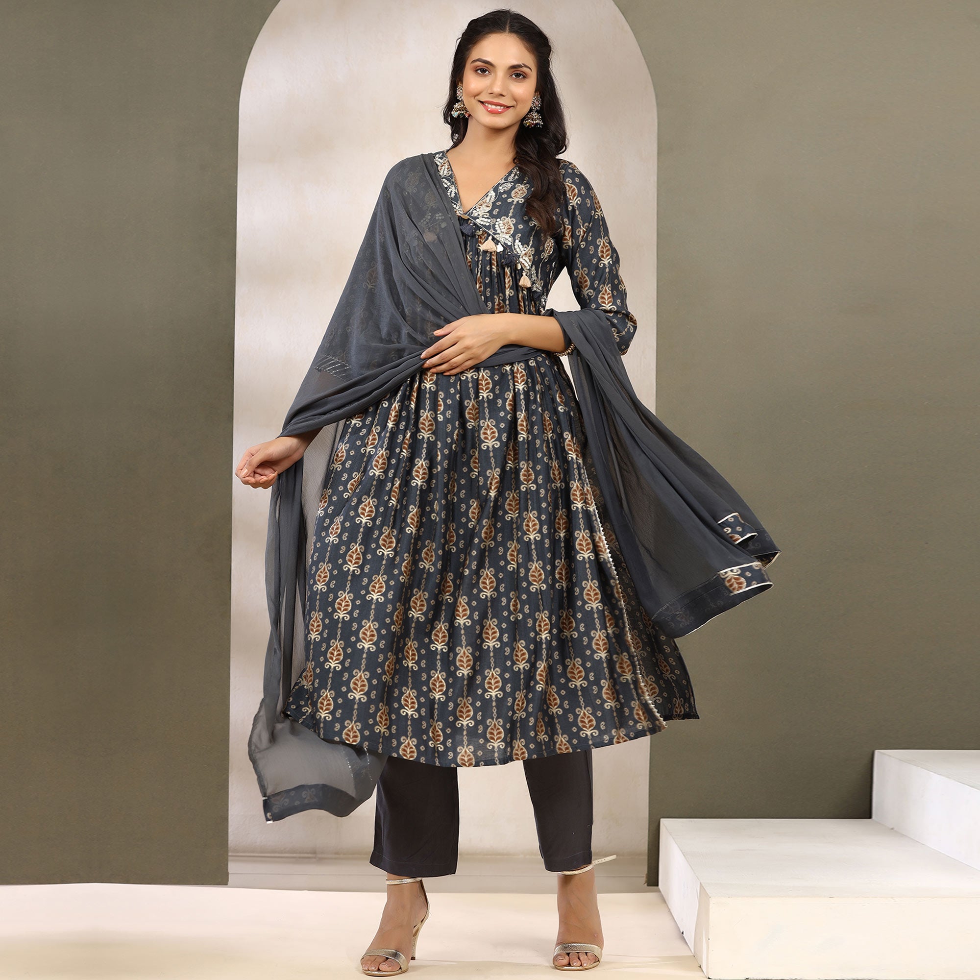 Grey Jaipuri Printed Muslin Naira Cut Suit
