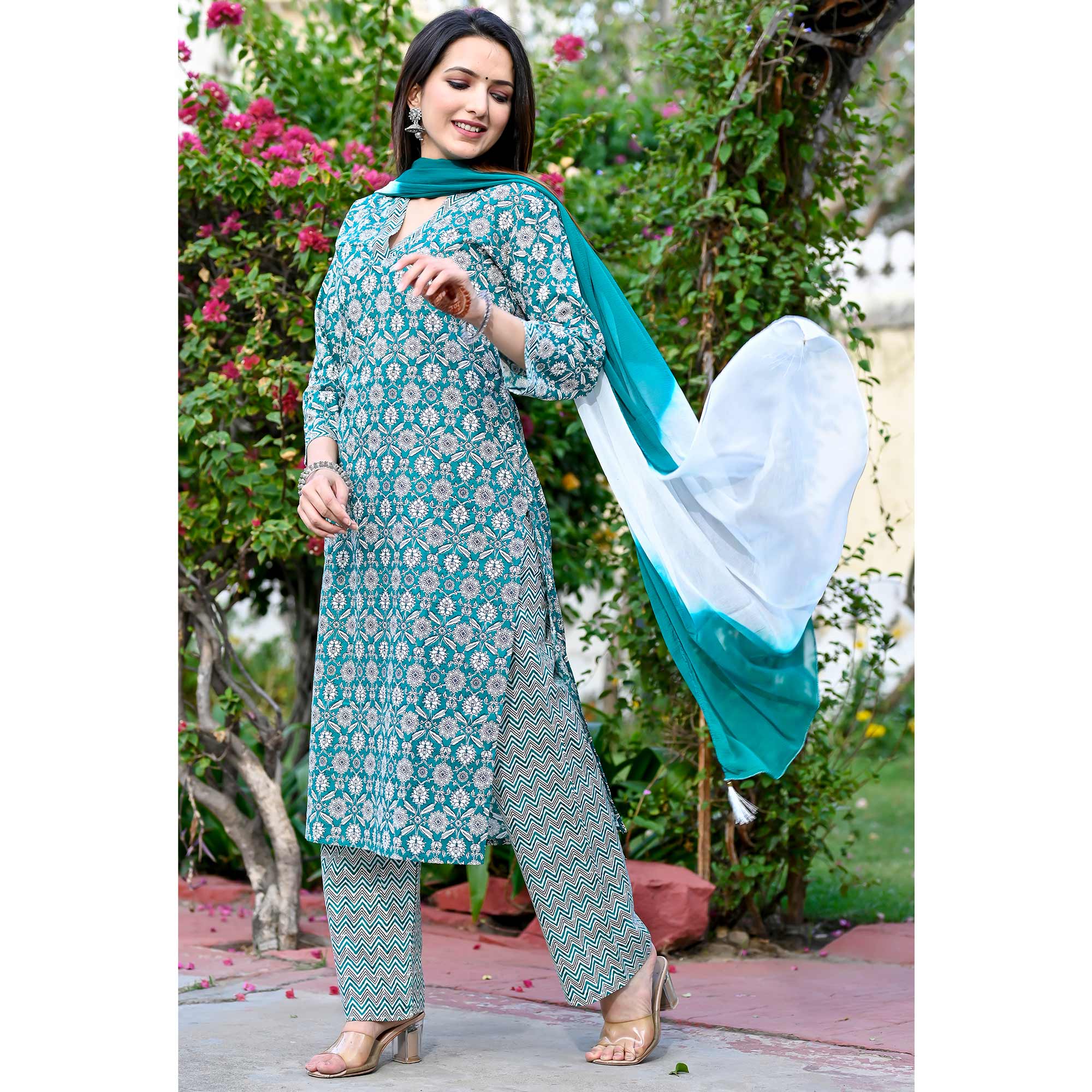 Green Floral Printed Pure Cotton Salwar Suit