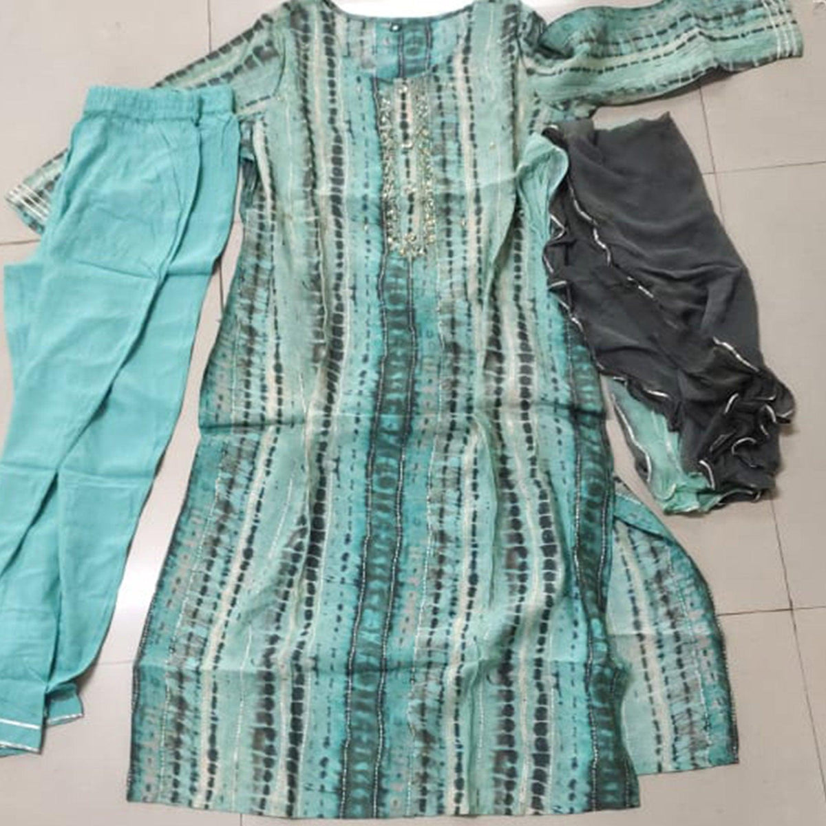 Aqua Blue Printed Cotton Silk Kurti Pant Set With Dupatta - Peachmode