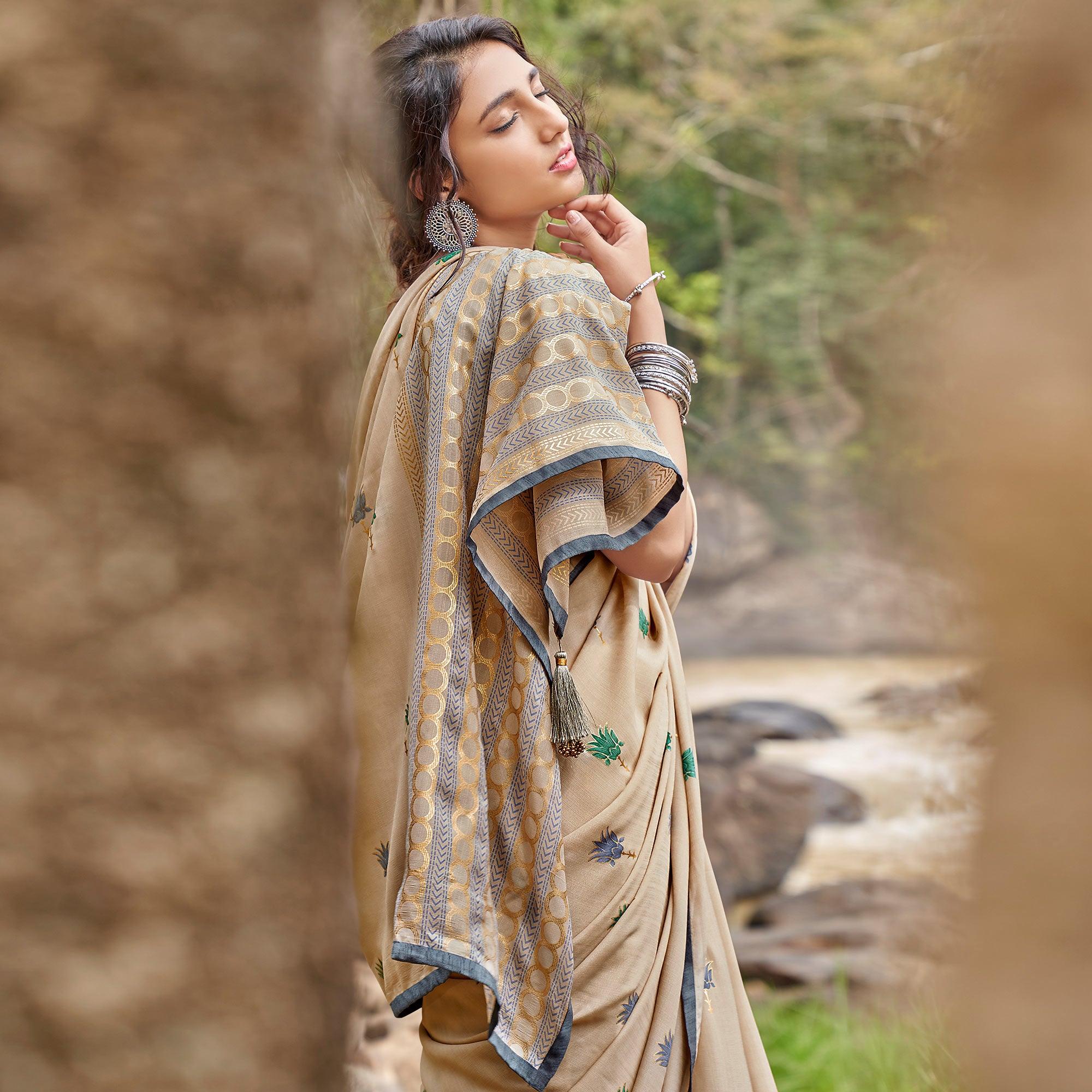 Beige Casual Wear Foil Printed Chiffon Saree - Peachmode