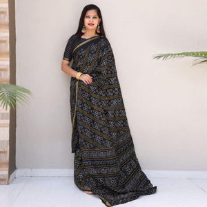 Black Bandhani Printed With Woven Border Tapetta Silk Saree - Peachmode