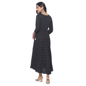 Black Casual Wear Checks Printed Rayon Long Kurti - Peachmode