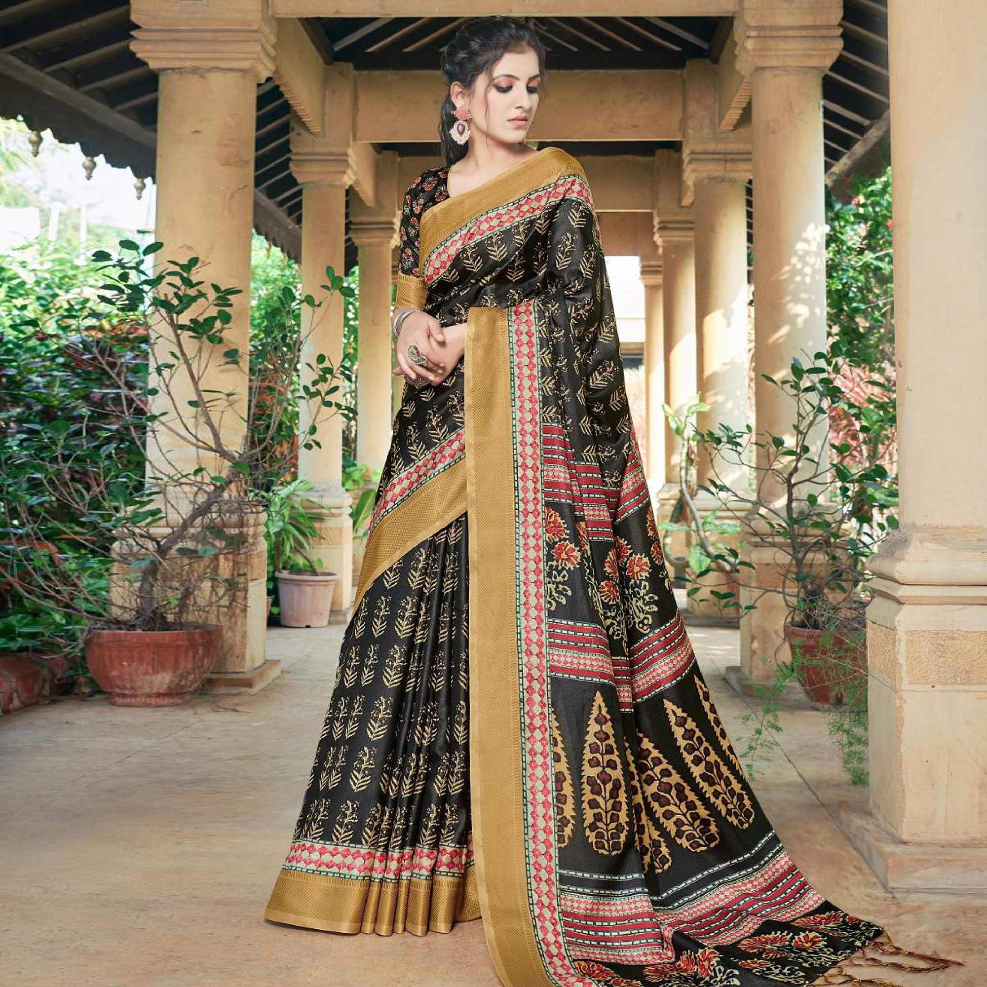 Black Casual Wear Printed Silk Saree - Peachmode