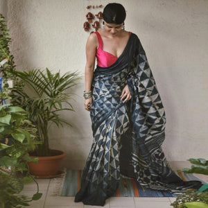 Black Digital Printed Linen Saree - Peachmode