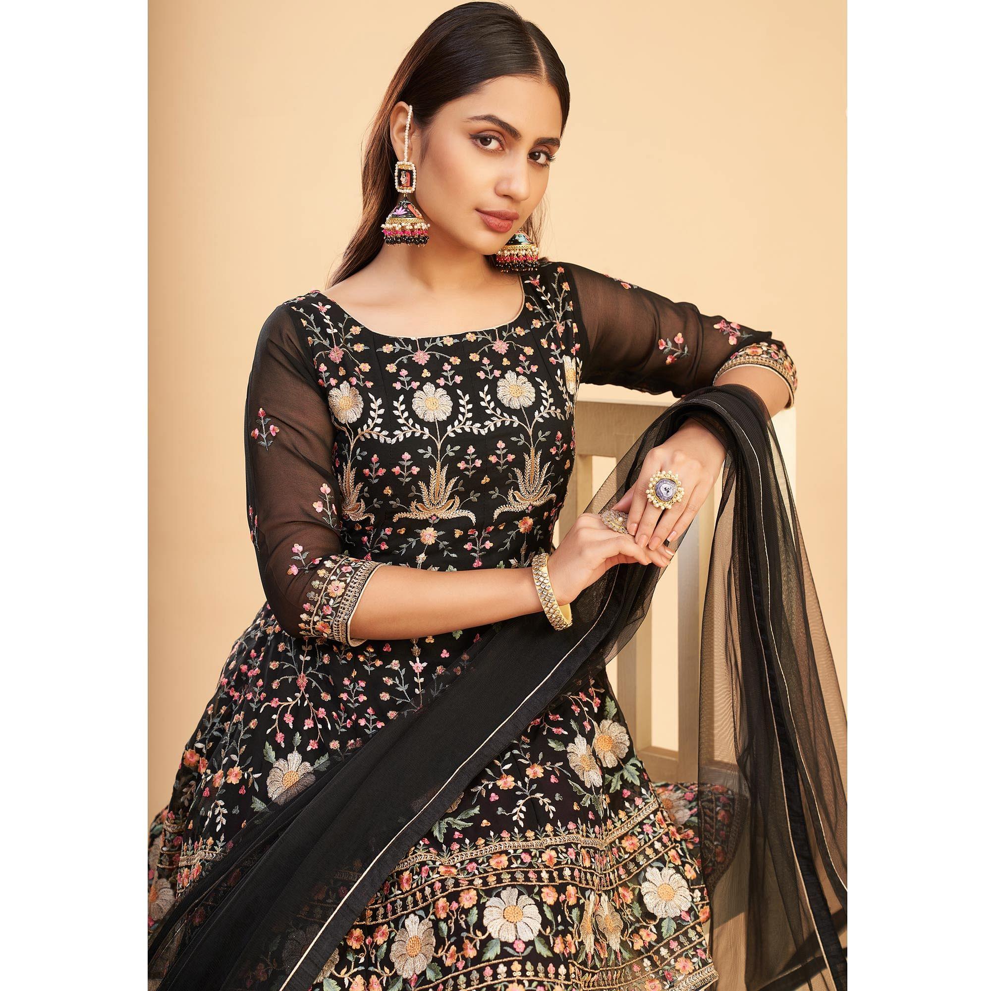 Black Floral Embroiderd Georgette Salwar Suit - Peachmode