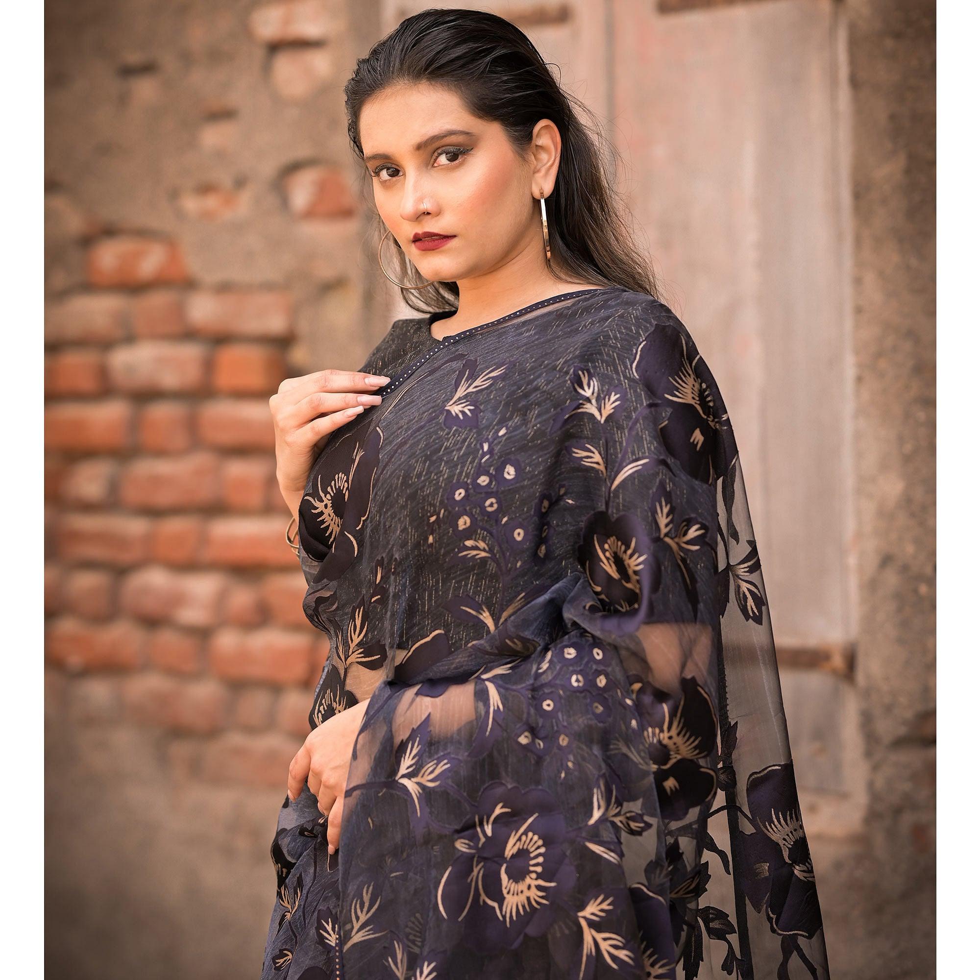 Black Partywear Piping Stone Velvet Zari Organza Saree - Peachmode