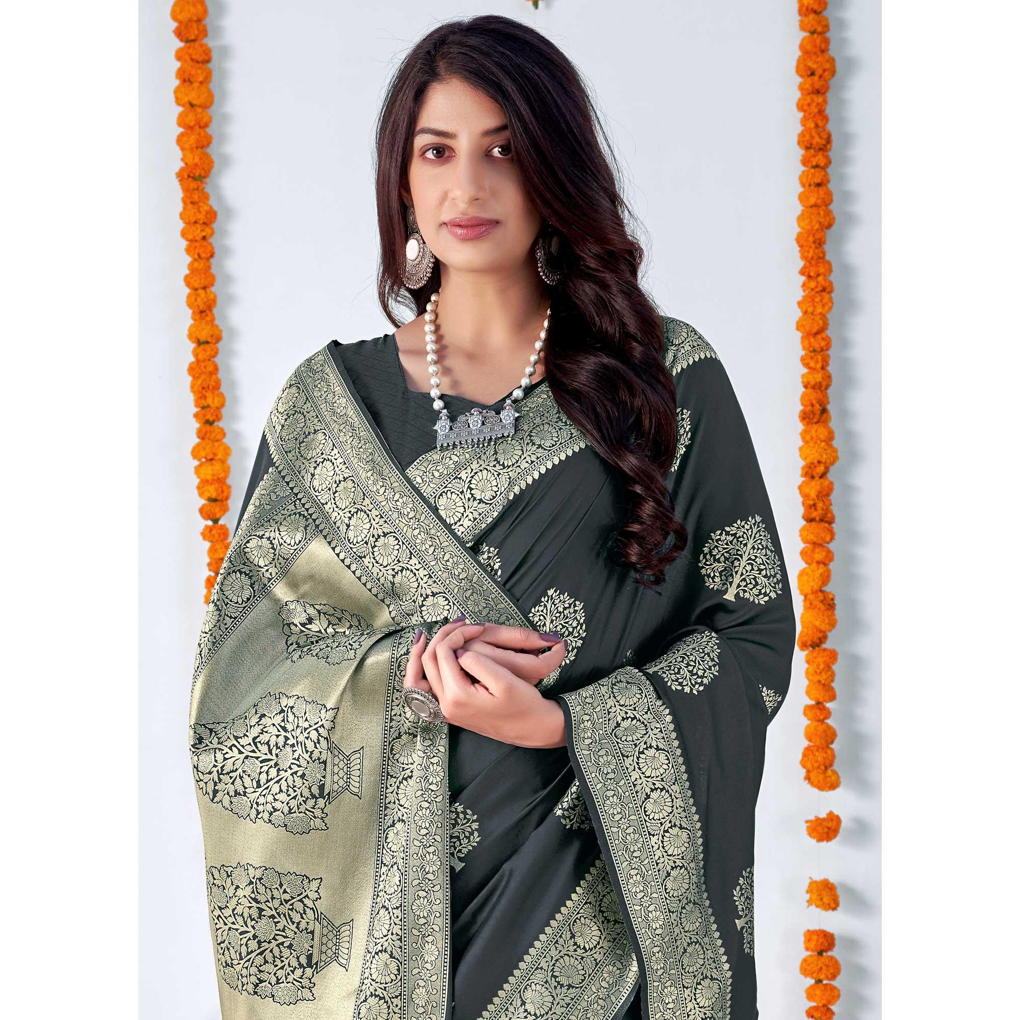 Black Woven Banarasi Silk Saree - Peachmode
