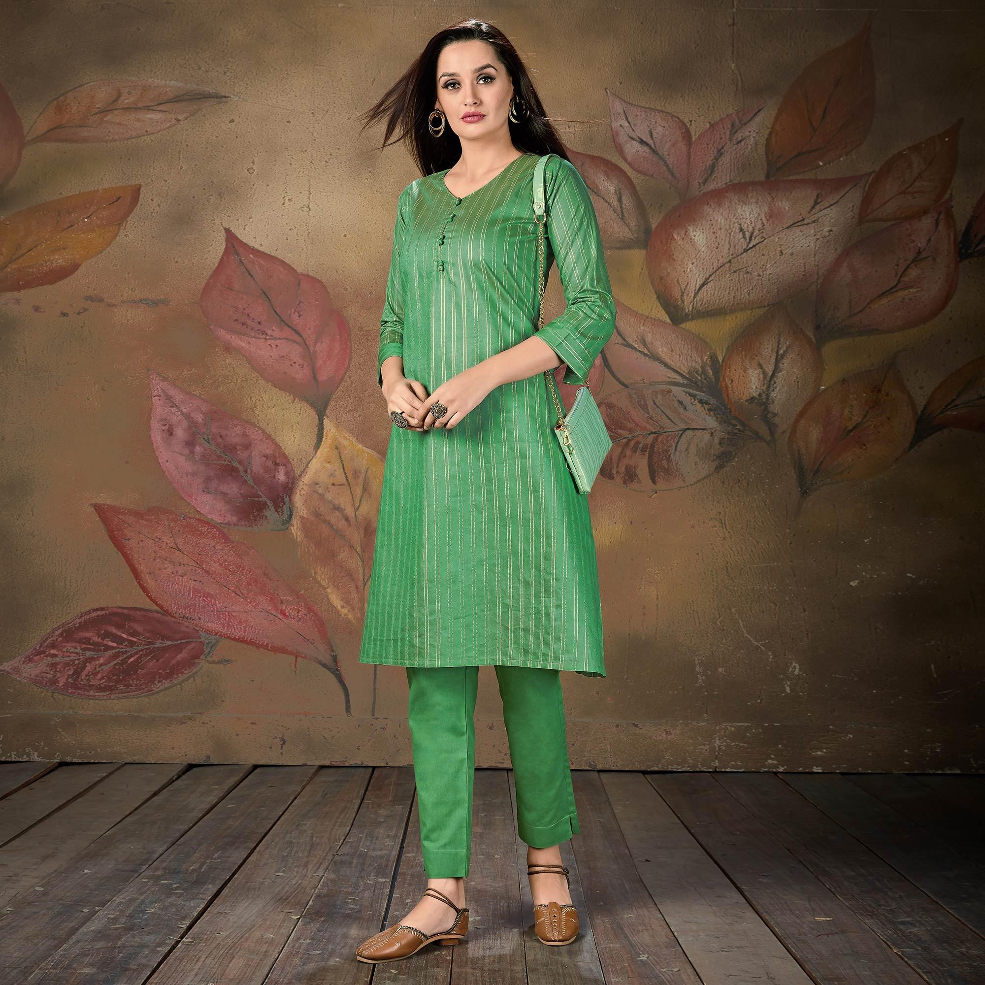 Blissful Green Colored Casual Wear Printed Cotton Kurti - Peachmode