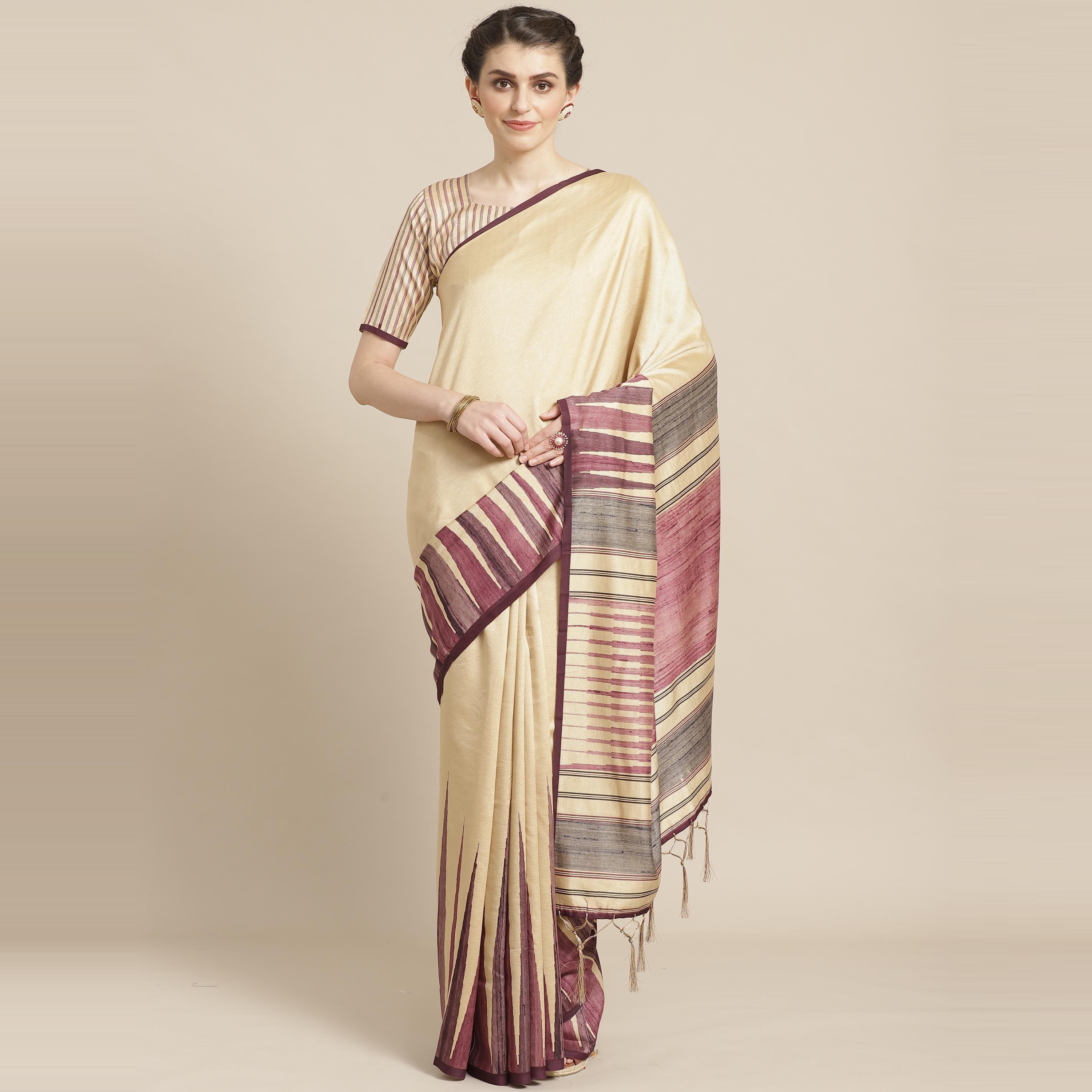Blooming Beige - Violet Colored Casual Wear Printed Silk Blend Saree - Peachmode