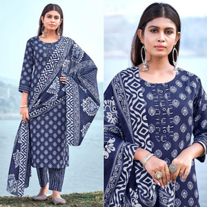 Blue Floral Printed Pure Cotton Kurti Pant Set With Dupatta - Peachmode