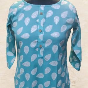 Blue Floral Printed Rayon Kurti - Peachmode