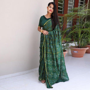 Bottle Green Bandhani Printed With Woven Border Tapetta Silk Saree - Peachmode