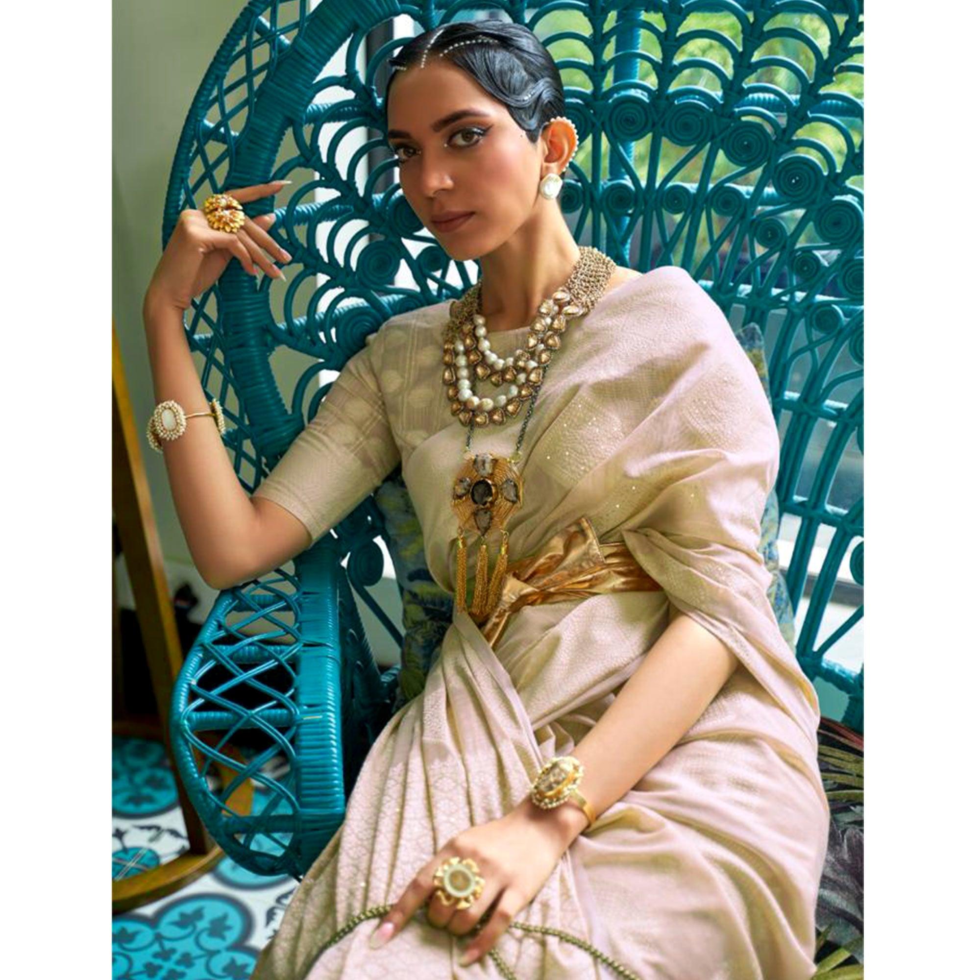 Brown Woven-Sequence Handloom Silk Saree - Peachmode
