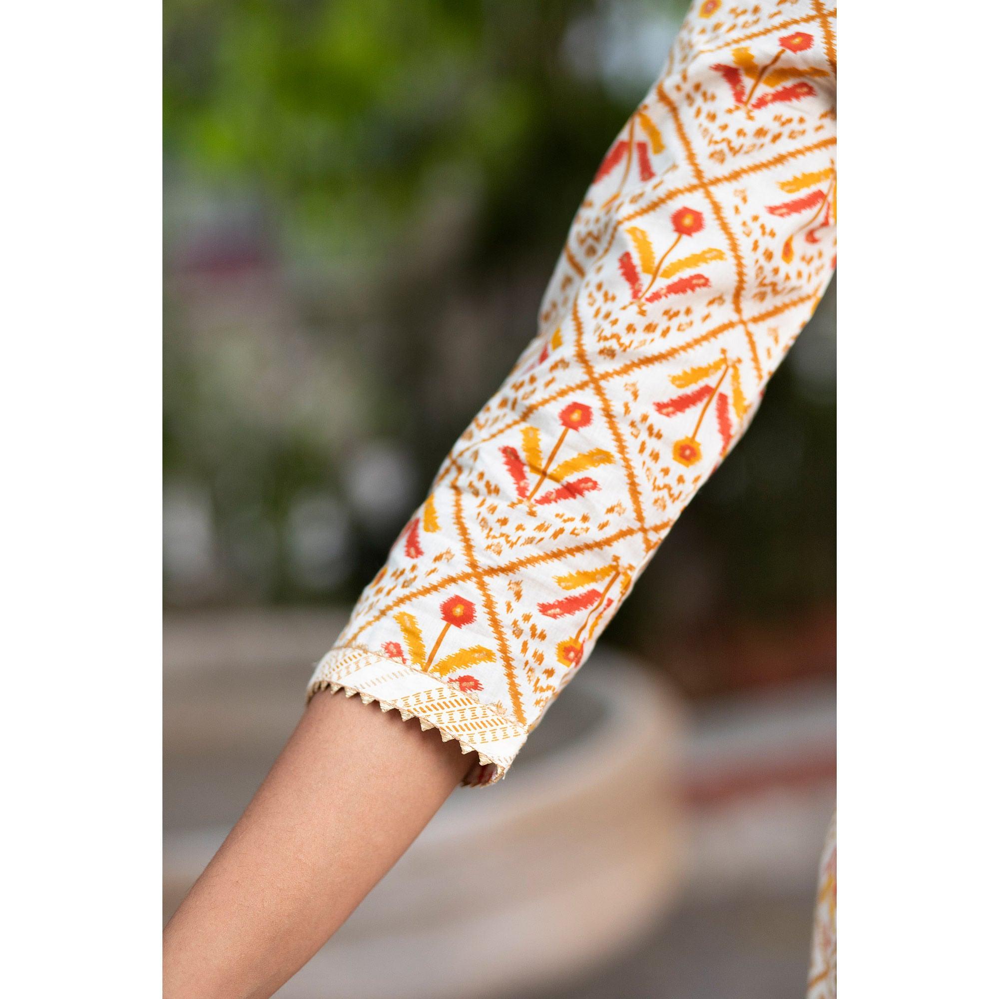 Cream Floral Printed Pure Cotton Kurti Pant Set With Dupatta - Peachmode