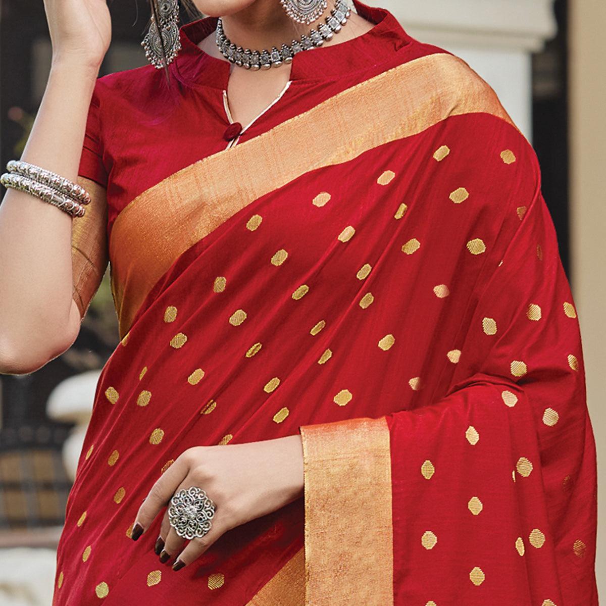 Dazzling Red Coloured Casual Wear Woven Handloom Silk Saree - Peachmode