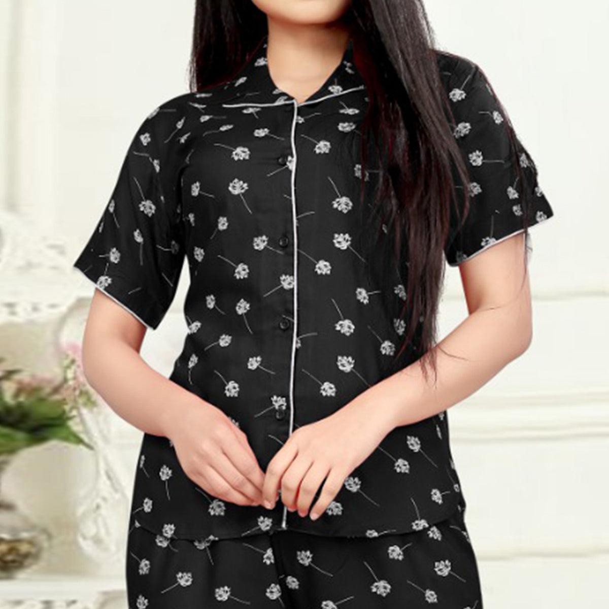 Elegant Black Colored Printed Cotton Rayon Night Suit - Peachmode