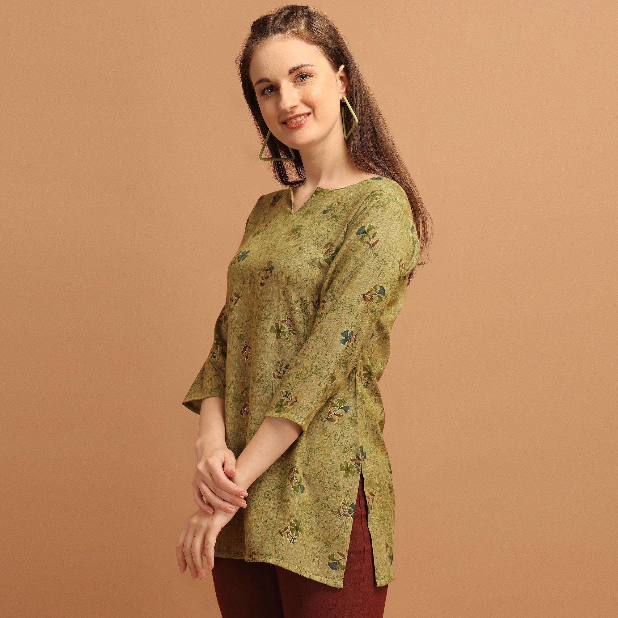 Engrossing Green Colored Casual Wear Printed Rayon Top - Peachmode