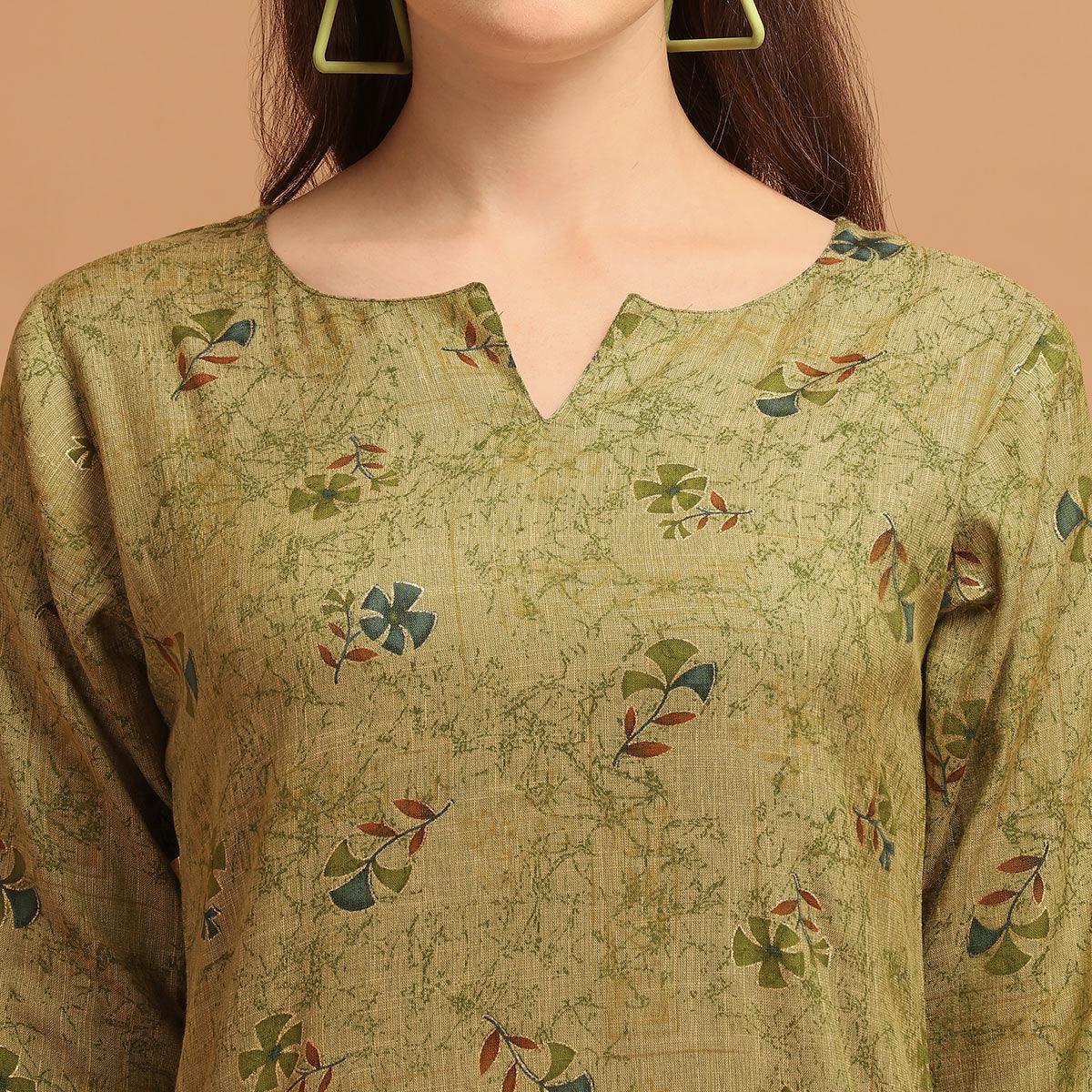 Engrossing Green Colored Casual Wear Printed Rayon Top - Peachmode
