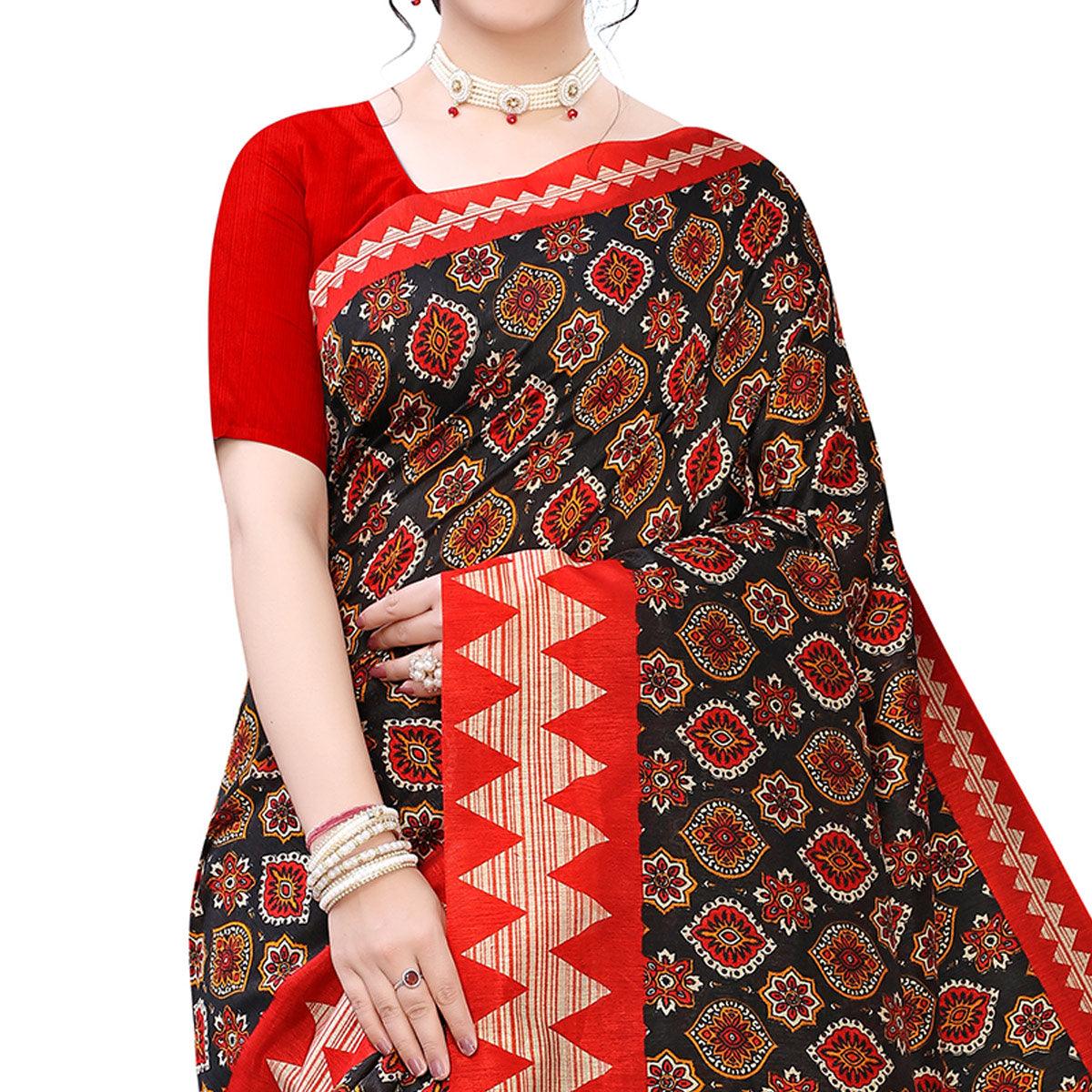 Entrancing Navy Blue - Peach Colored Casual Wear Printed Art Silk Saree - Peachmode