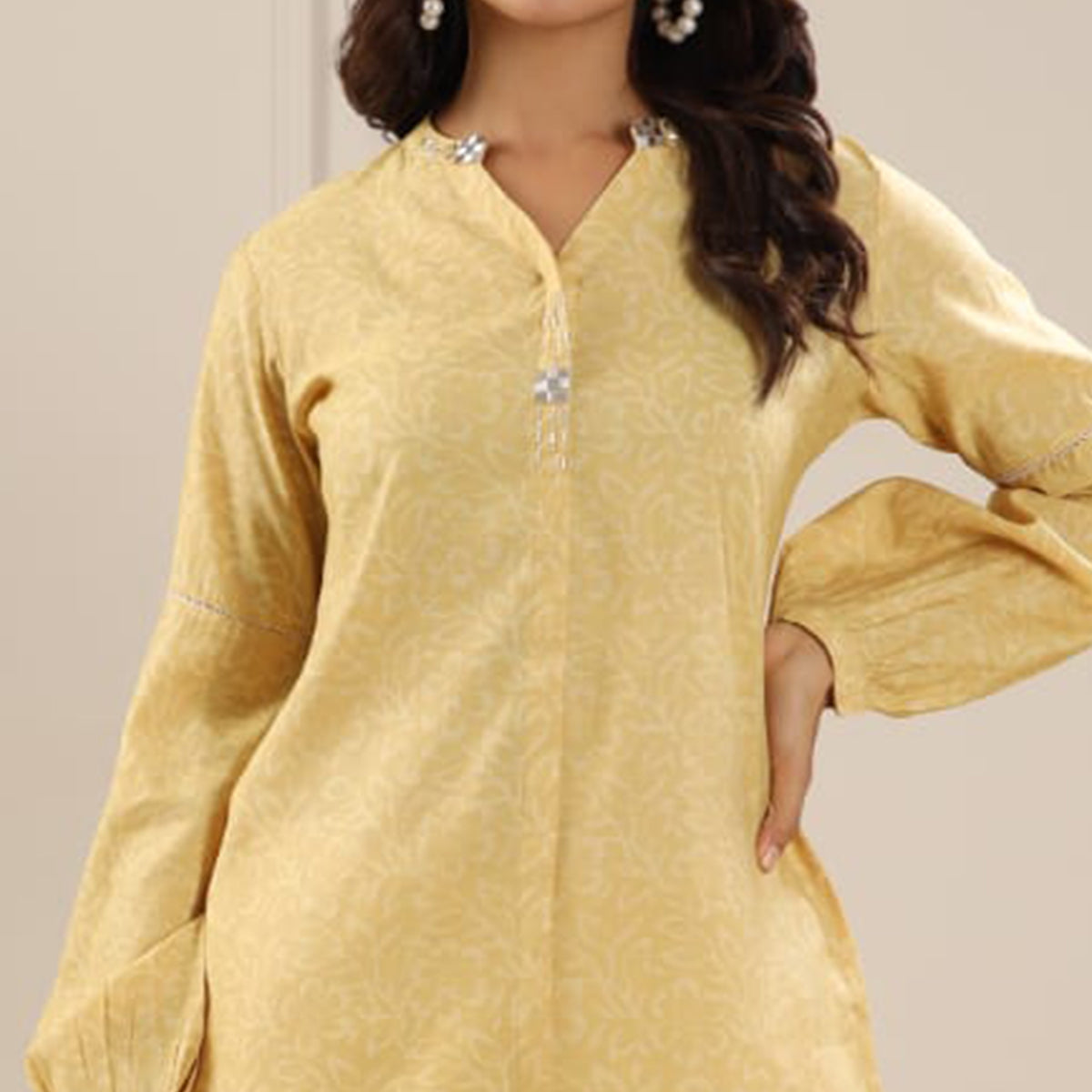 AARD-MHRN-1658-YELLOW