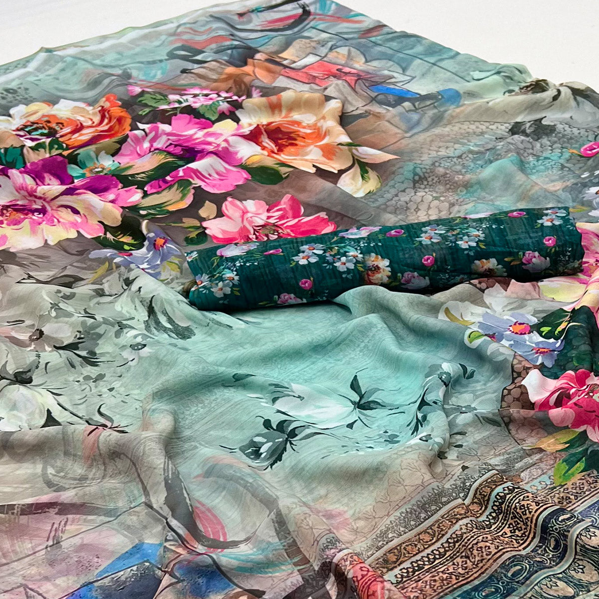 Multicolor Digital Floral Printed Georgette Saree