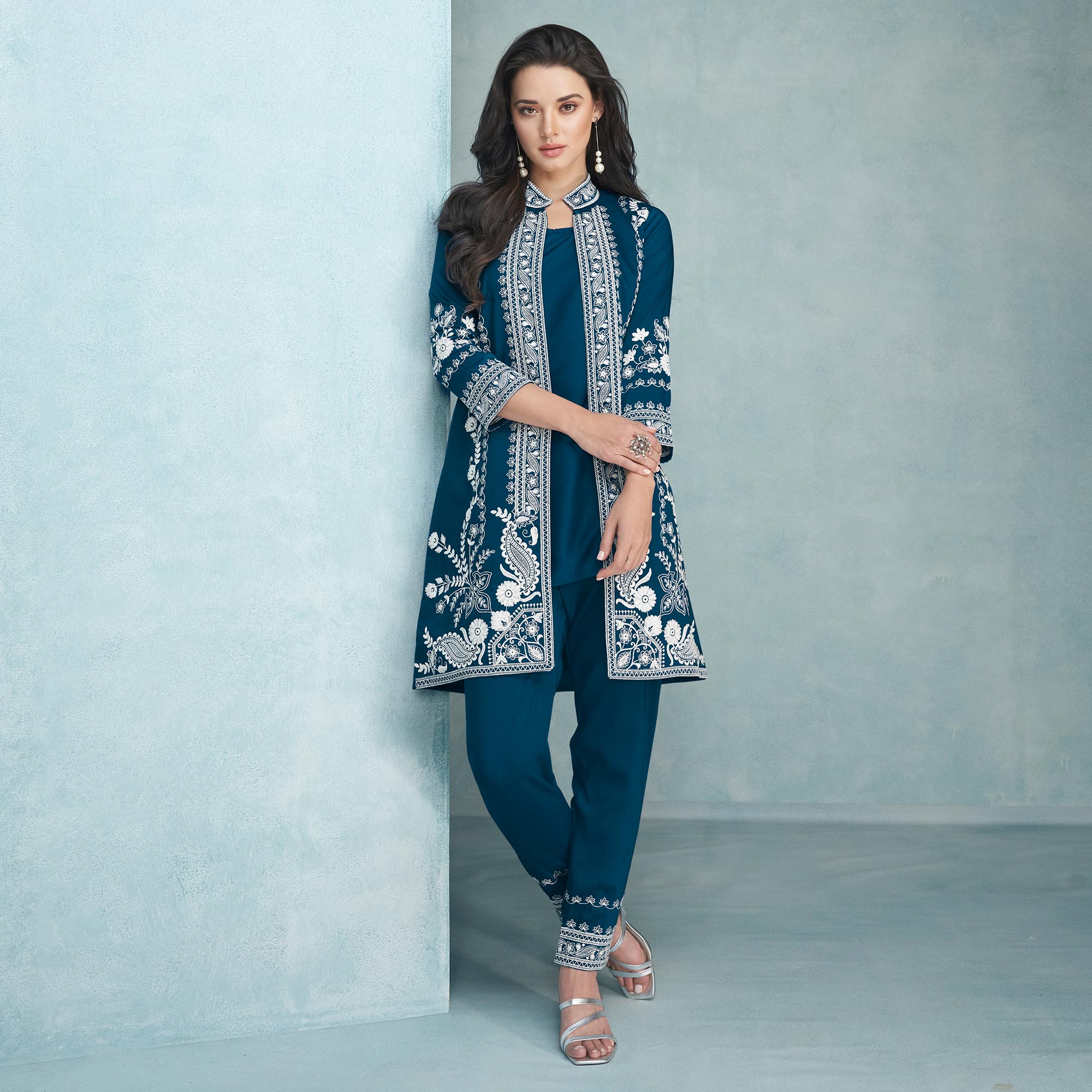 Morpich Floral Embroidered Rayon Kurti Jacket Co Ord Set