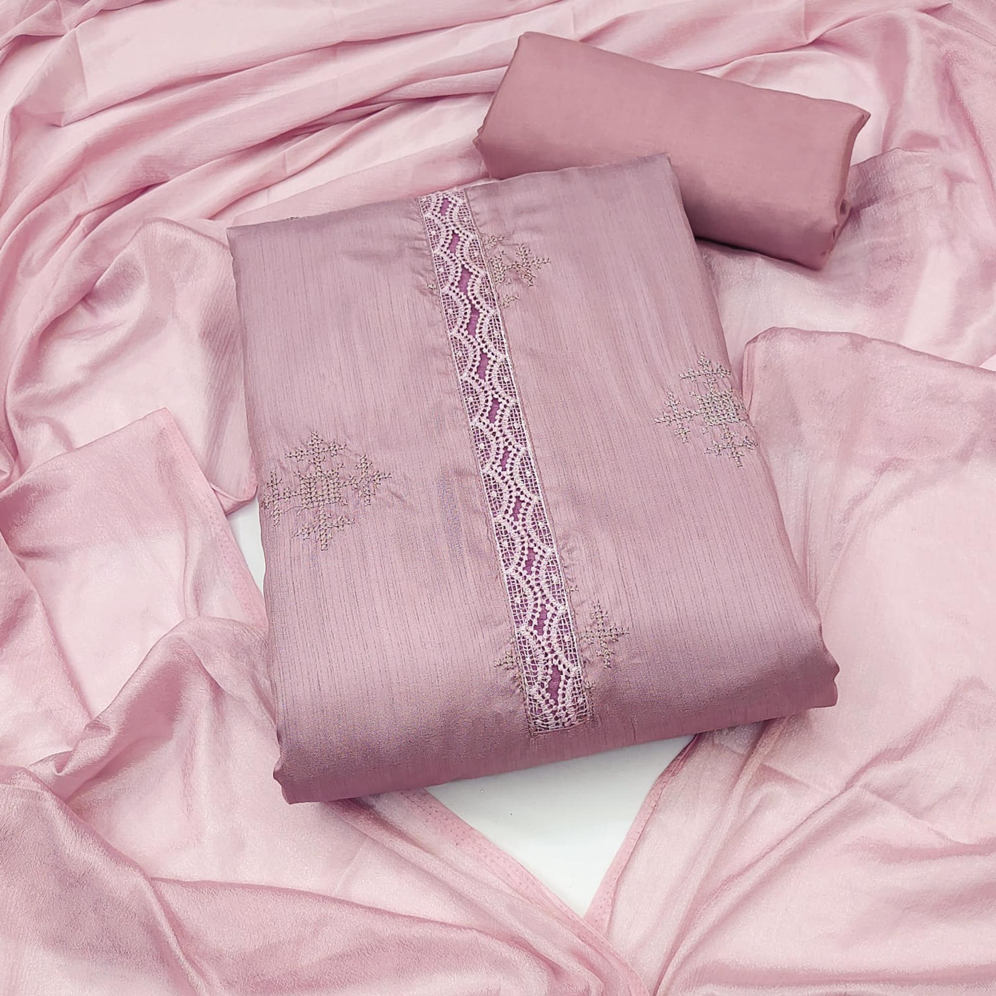 GNGSU-120229-PINK