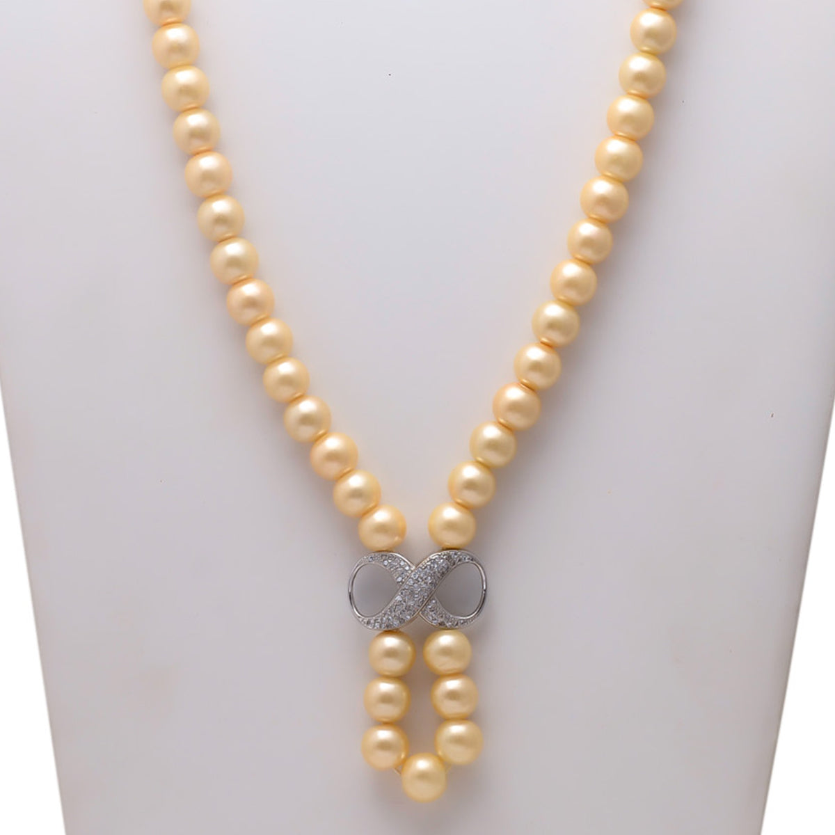 Cream Pearl Mala