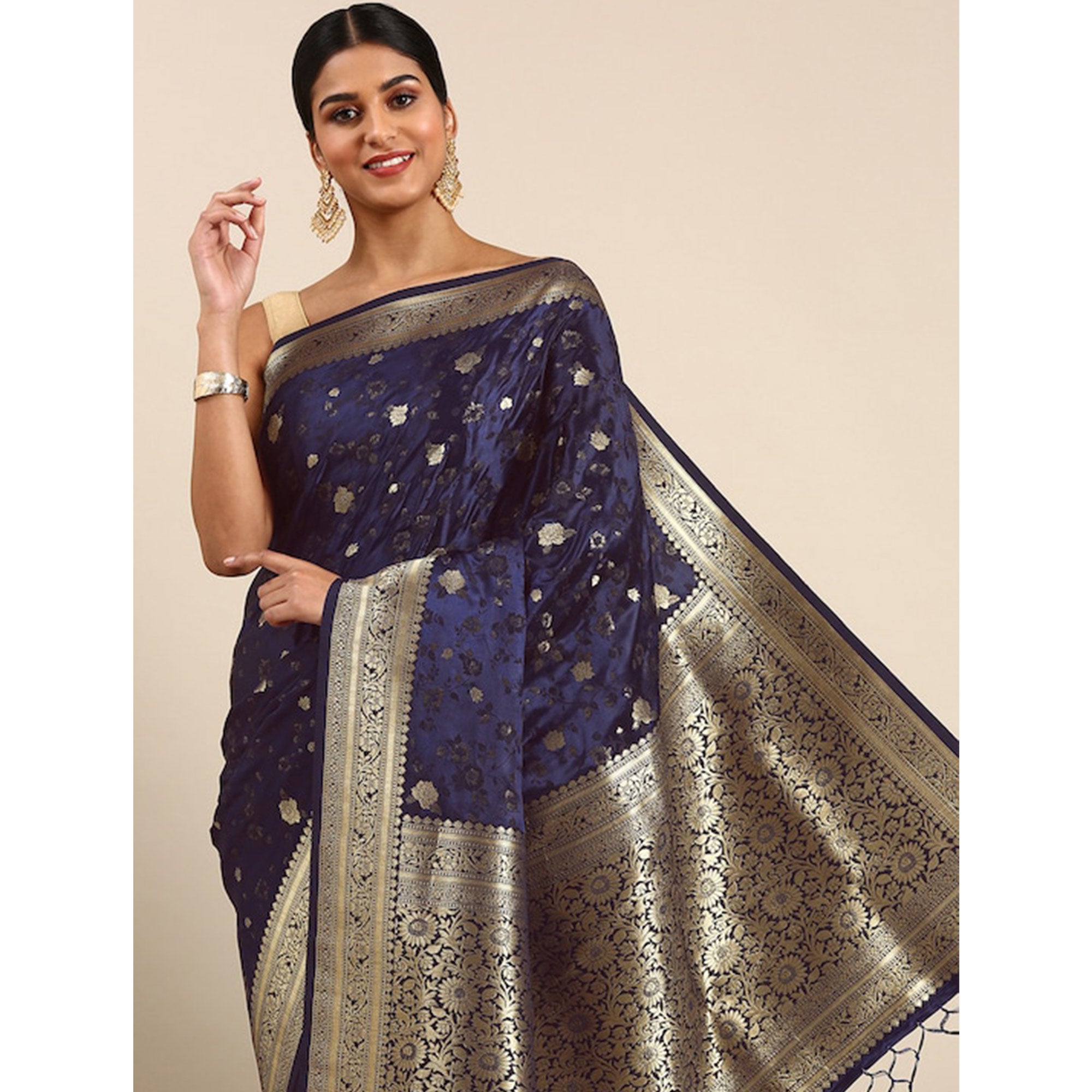 Navy Blue Woven Kanjivaram Silk Saree WithTassels