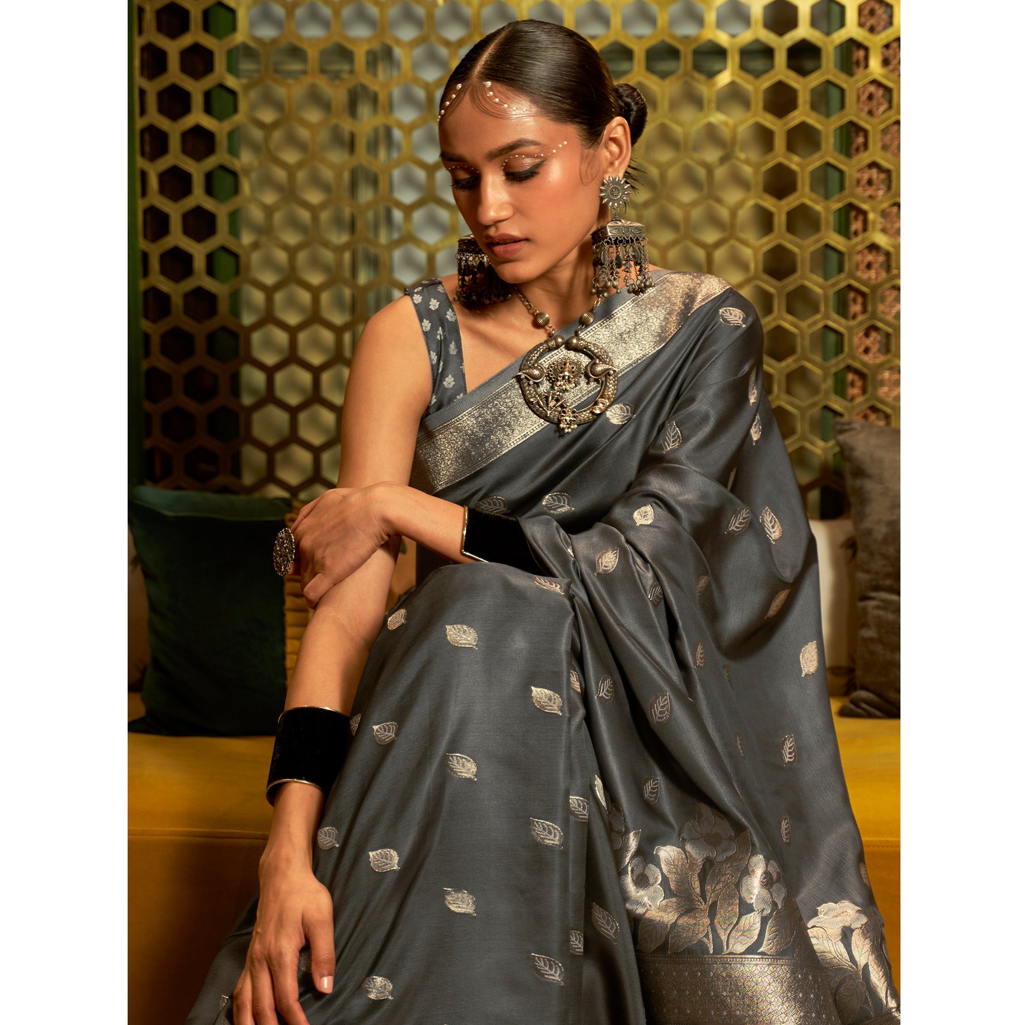 JNX-RJTX-KRDHYA-287006
