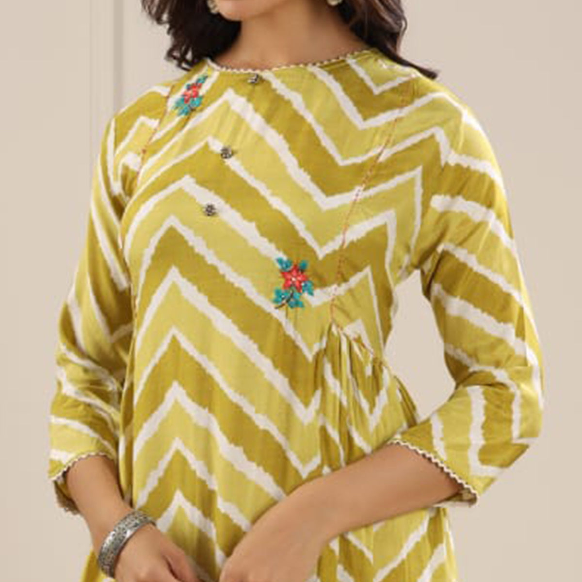 AARD-MHRN-1654-GREEN