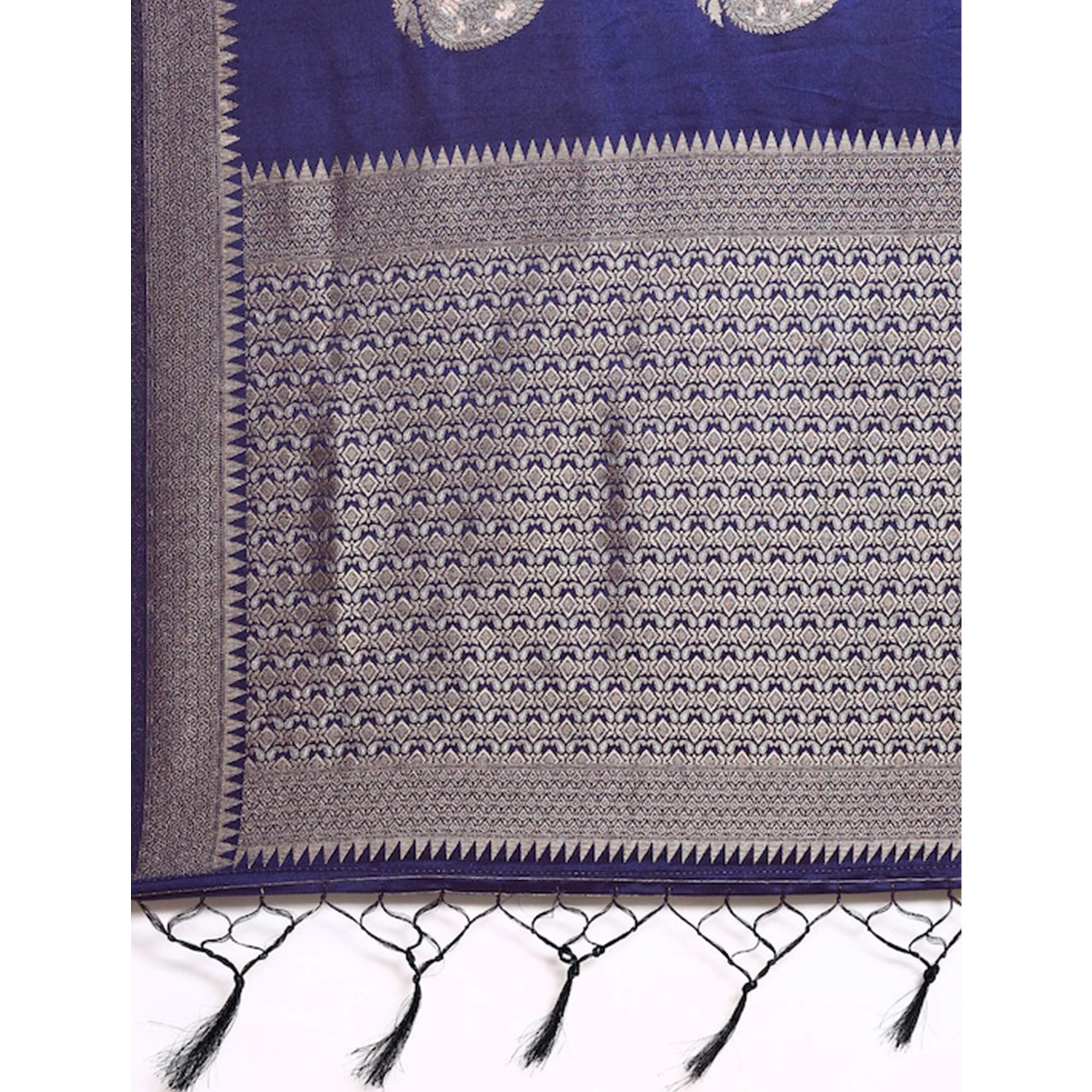 Blue Woven Kanjivaram Silk Saree WithTassels