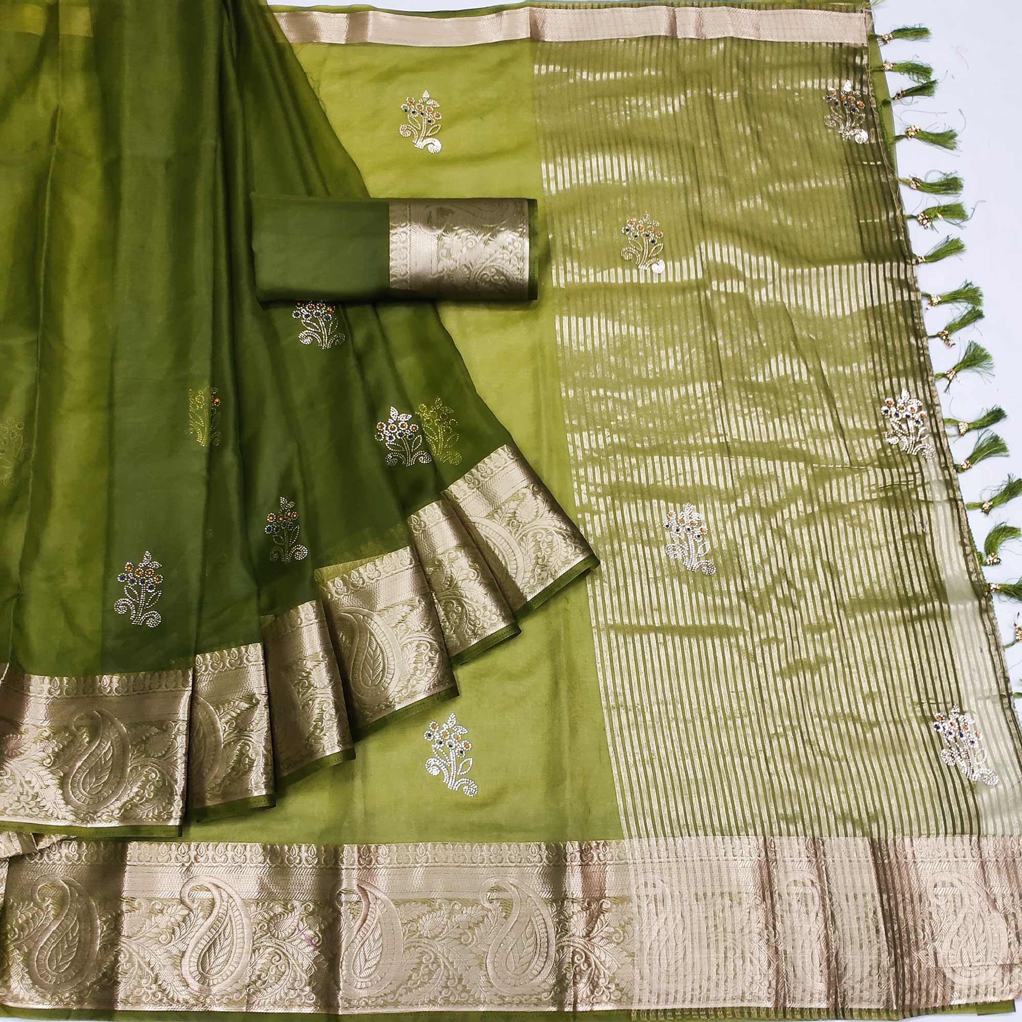 Green Floral Foil With Woven Border Organza Saree
