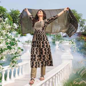 Black Foil Printed Rayon Naira Cut Suit