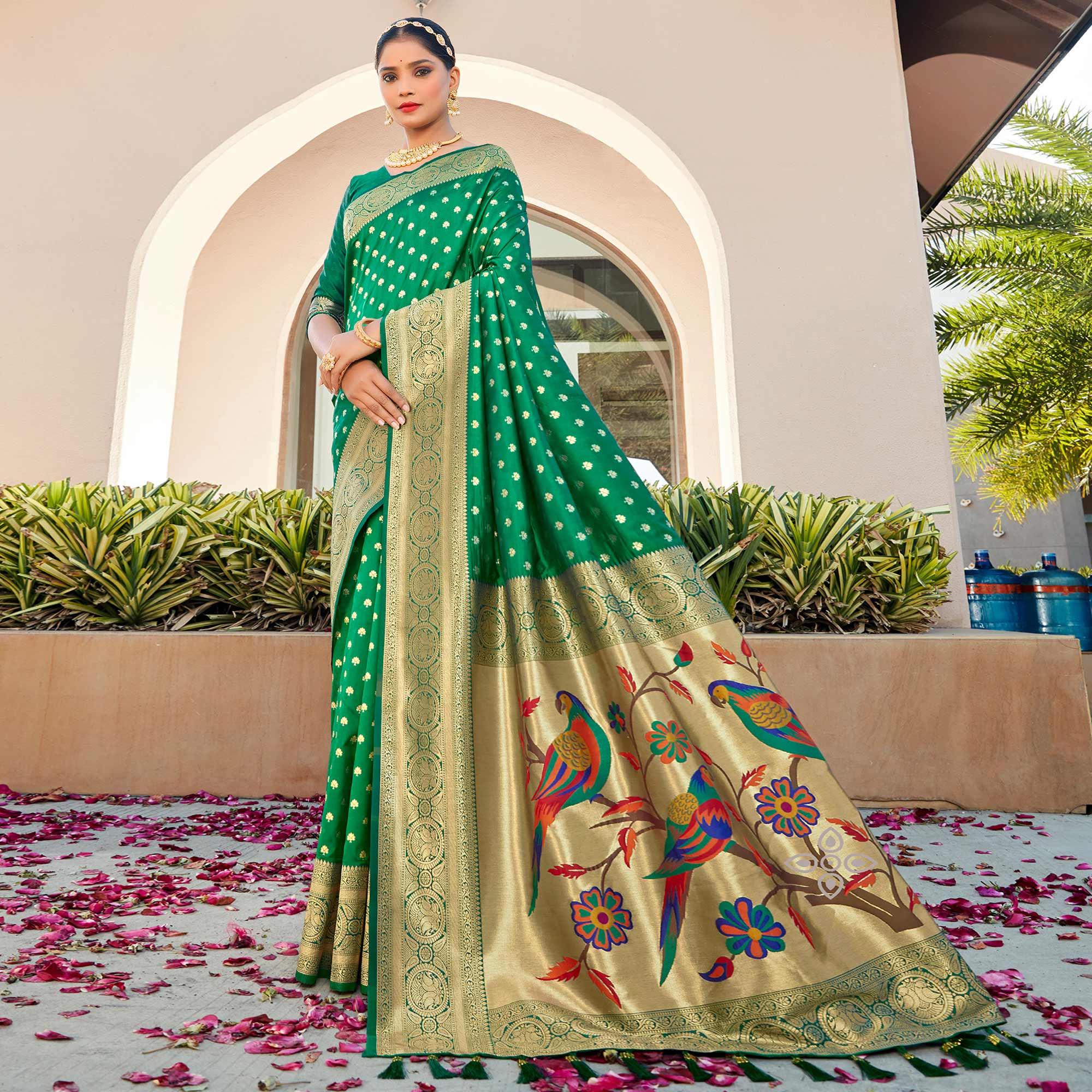 Green Woven Art Silk Paithani Saree