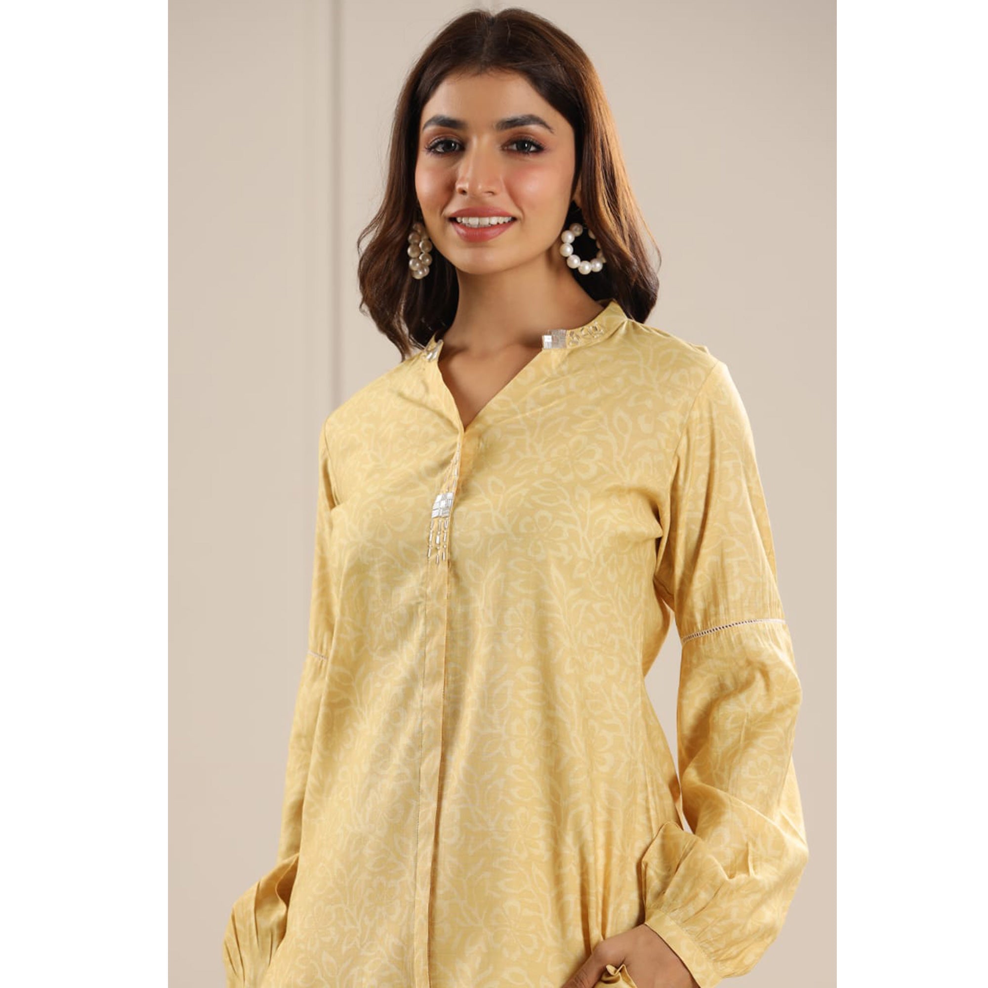 AARD-MHRN-1658-YELLOW