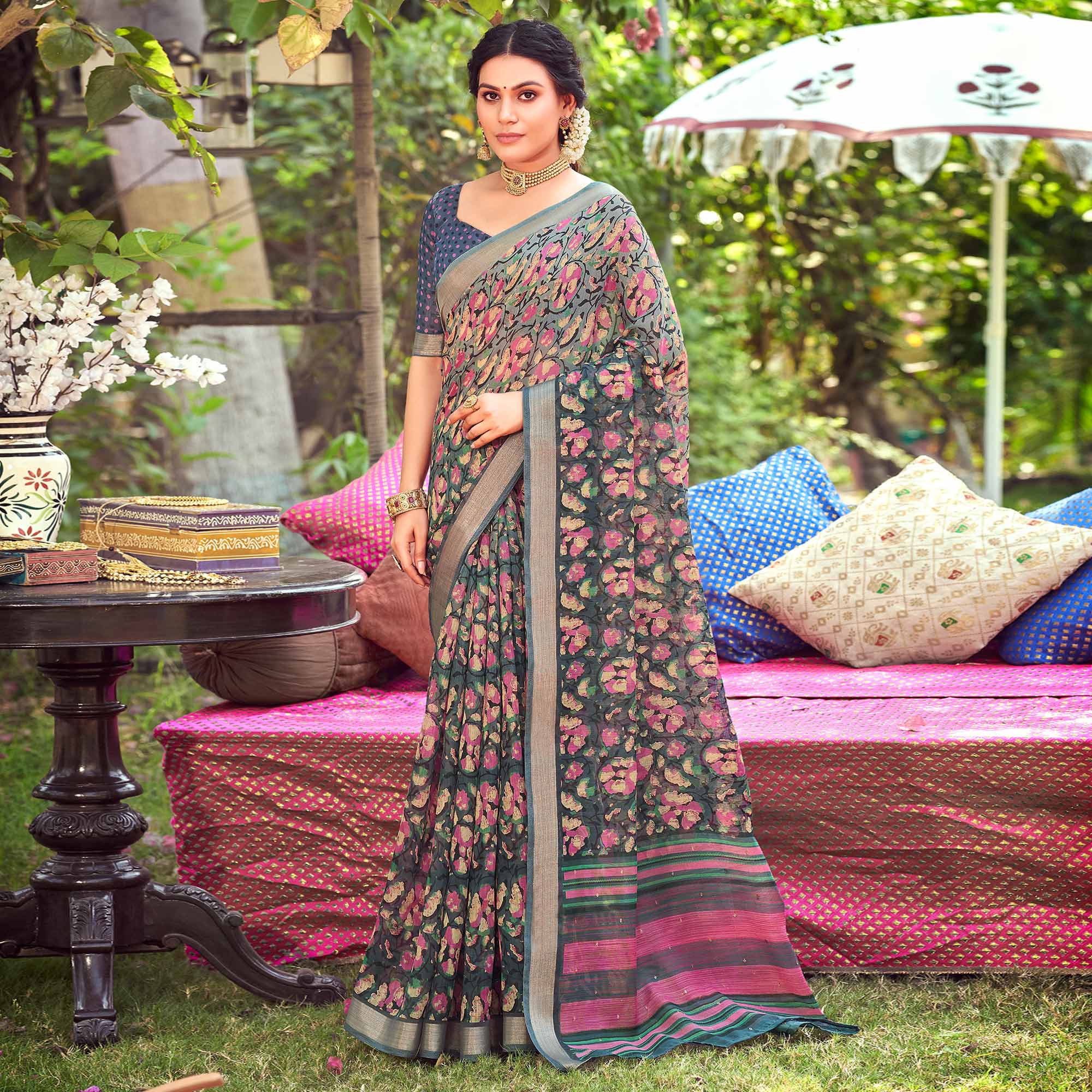 Grey Floral Printed With Woven Border Linen Saree