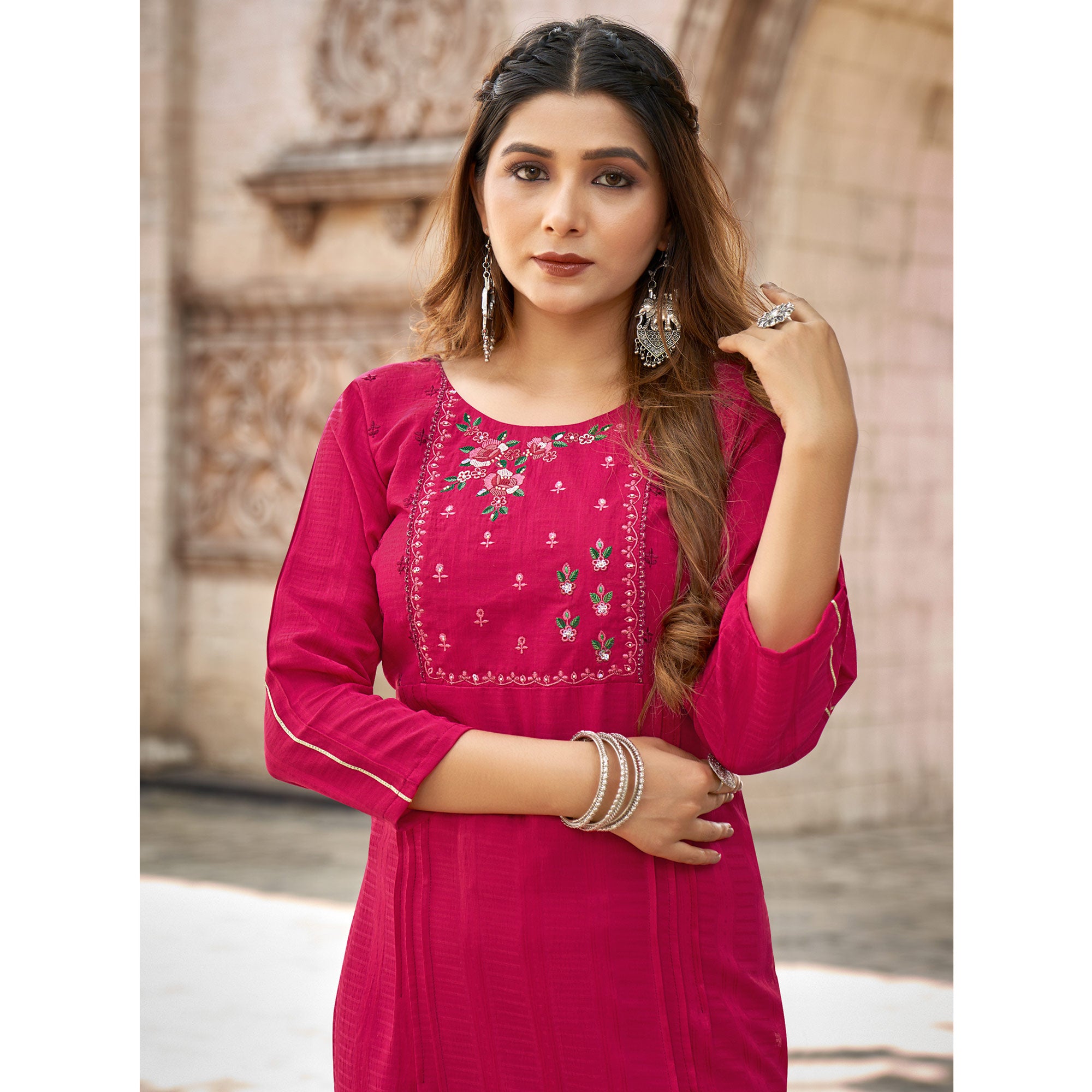 AARD-NOORI-13757