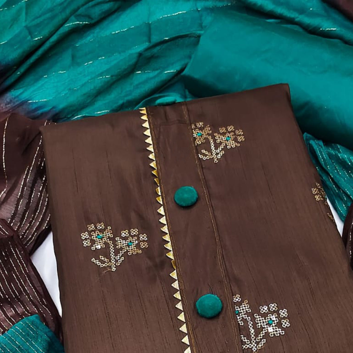 GNGSU-120237-BROWN