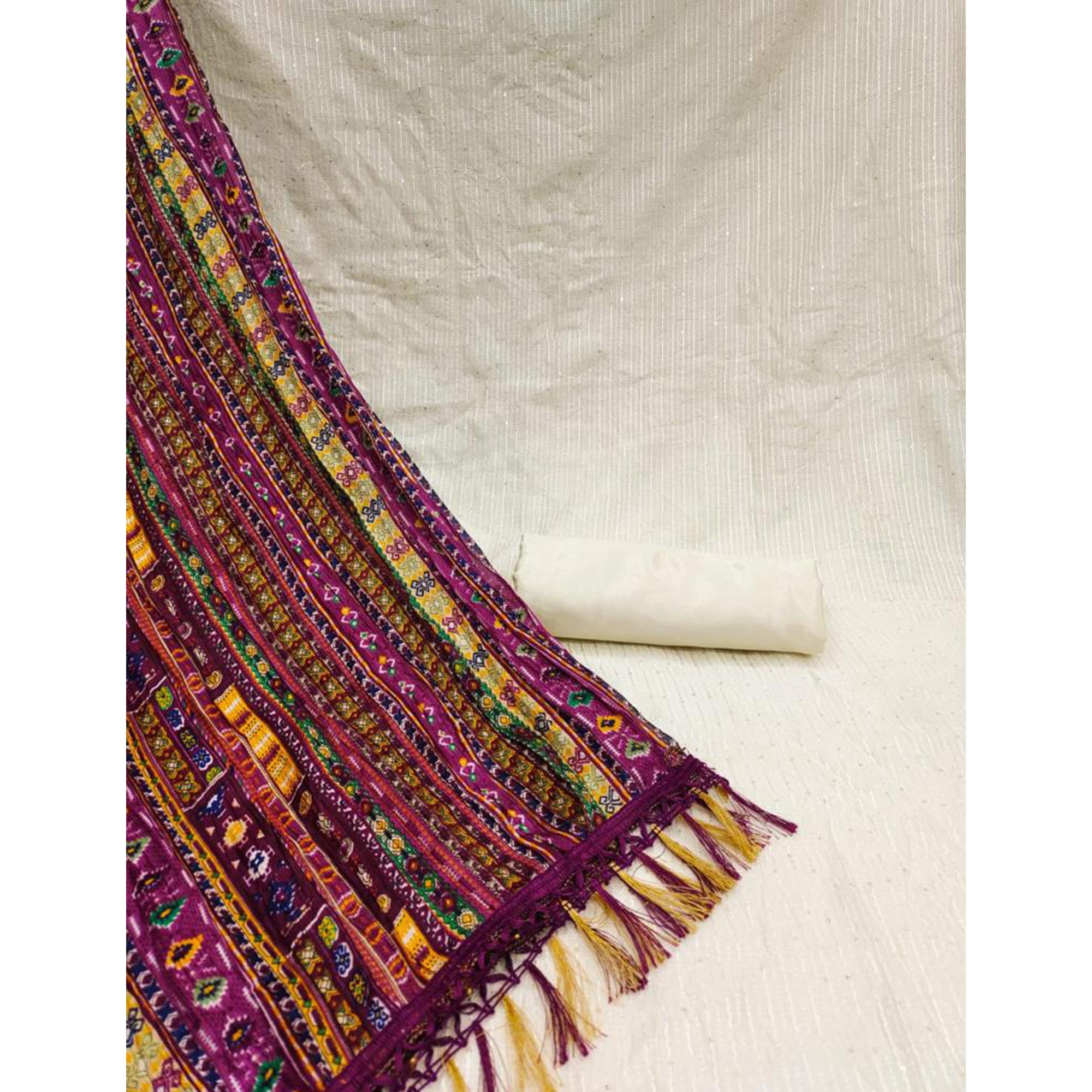 RAJT-7057-OFWHITE-PRPL