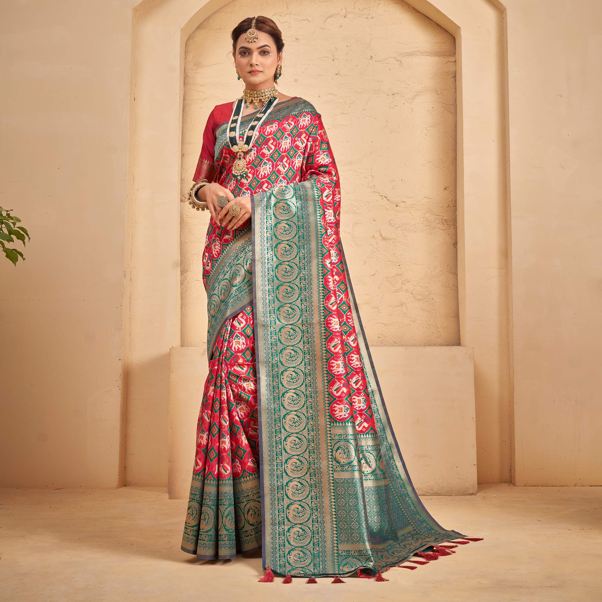 SHT-ANANDI-PATOLA-D