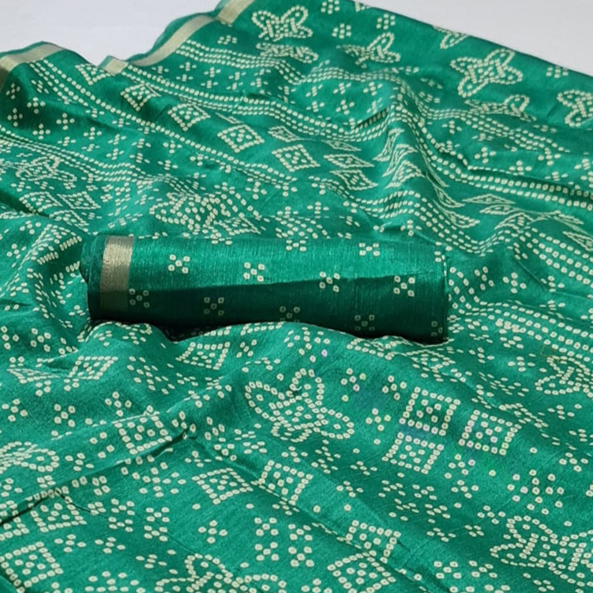 Green Bandhani Printed Art Silk Saree
