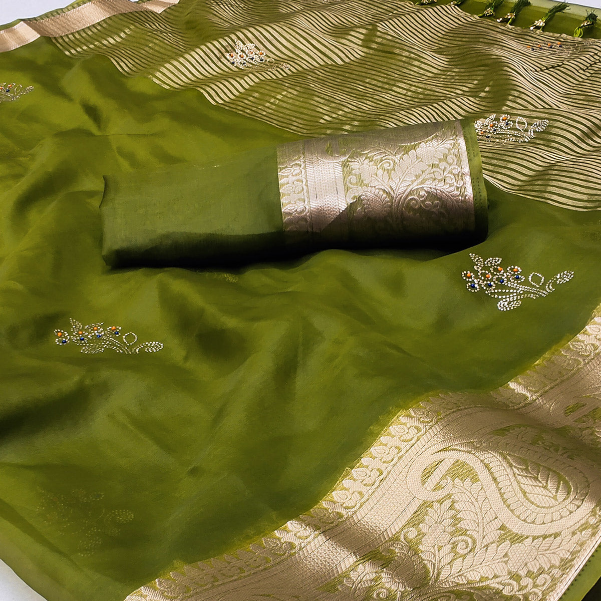 Green Floral Foil With Woven Border Organza Saree