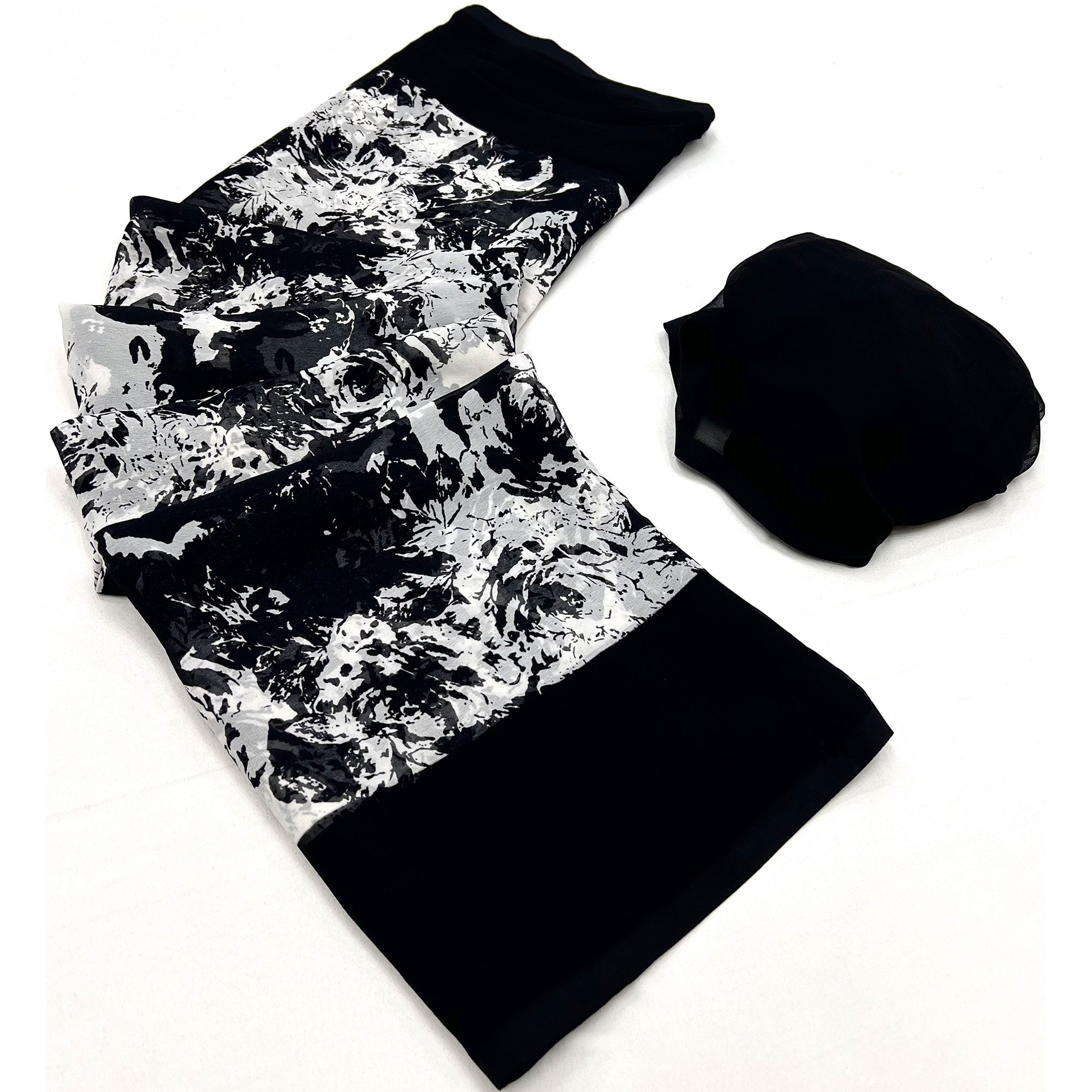 Black And White Floral Printed Georgette Saree