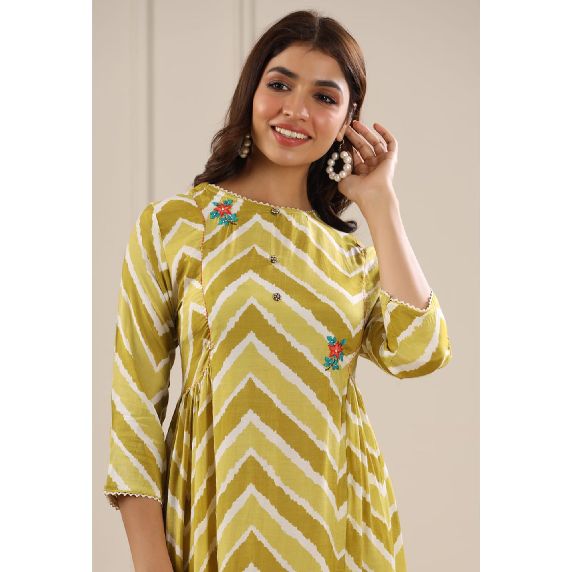 AARD-MHRN-1654-GREEN