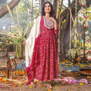 Pink Printed Rayon Naira Cut Suit