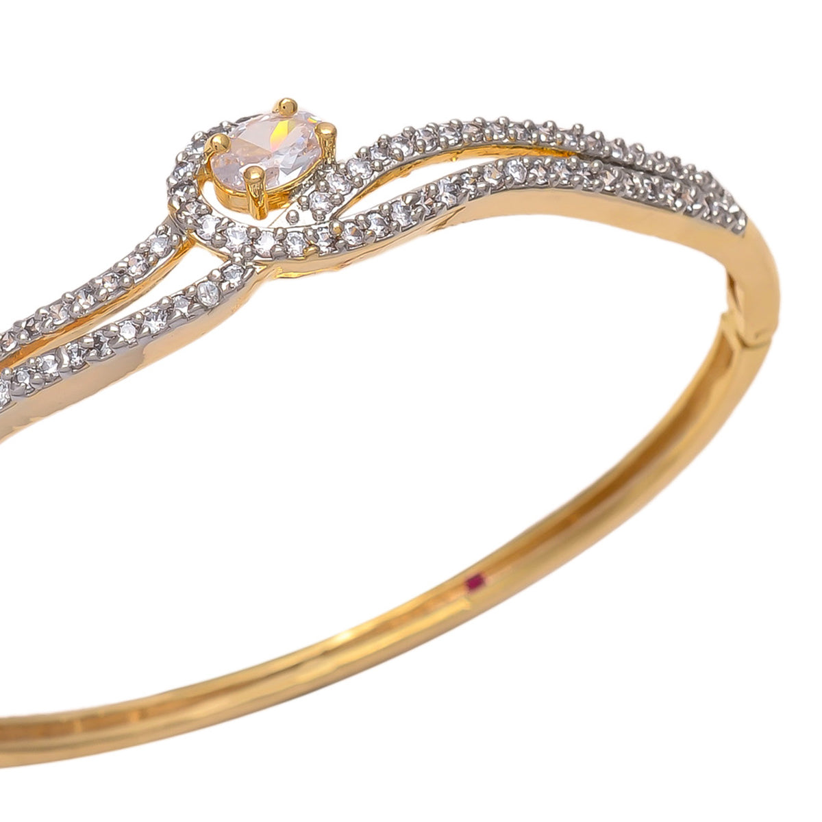 Gold Polish American Diamond Sleek Bracelet